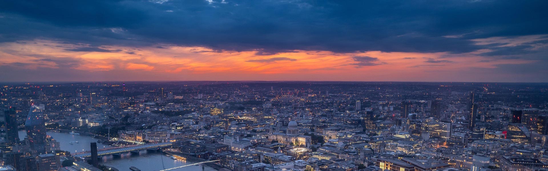 中国可不可以助孕